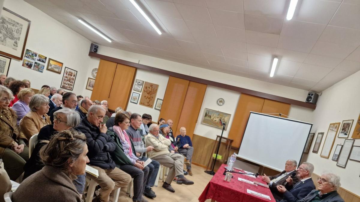 Giovedì 23 aprile alla Società del Gotto di Perugia nuovo appuntamento con "Conversazoni in città"