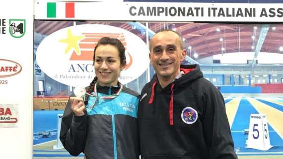 L'atletica umbra gioisce ancora nel salto con l'asta grazie alla scuola di Giacomo Befani: complimenti Alessandra!