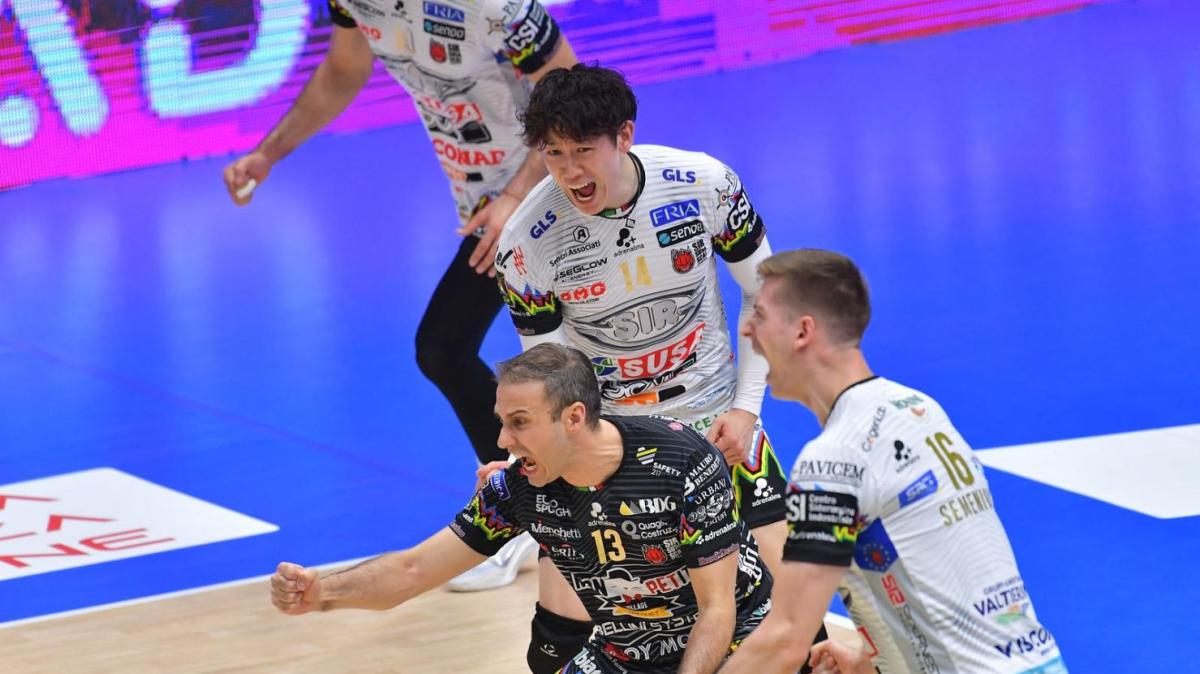 La Sir Susa Scai Perugia si gode la vittoria in trasferta contro Modena e mantiene il secondo posto