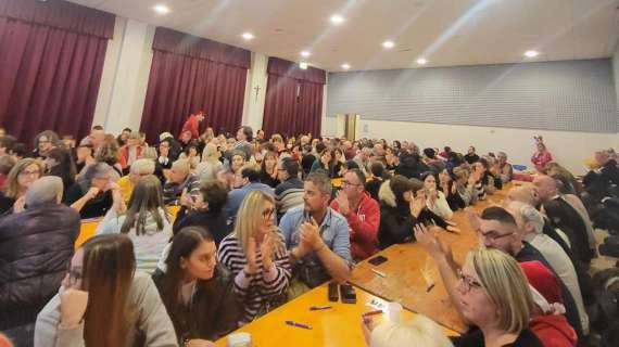 Un gran successo la tombolata degli "Anonimi Perugini" a Magione