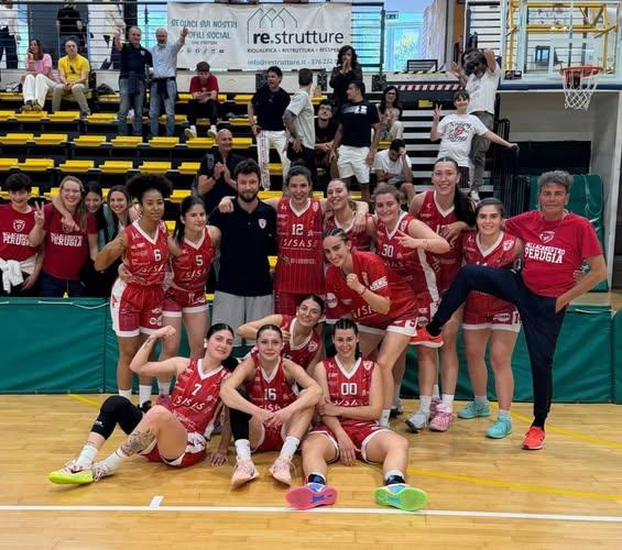 La Pallacanestro Perugia conquista i playoff in B femminile ed ora sogna l'A2