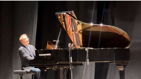 Al Teatro Pavone di Perugia “Strategia…all’opera” con Giacomo Puccini nella performance del Maestro Fabio Sartorelli