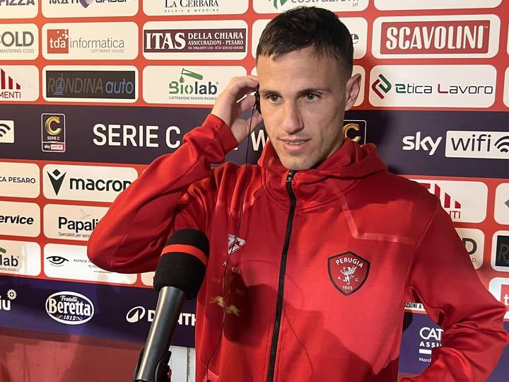 "Il mio futuro? Salviamo il Perugia e poi ci pensiamo: a Pesaro tre punti d'oro per noi"