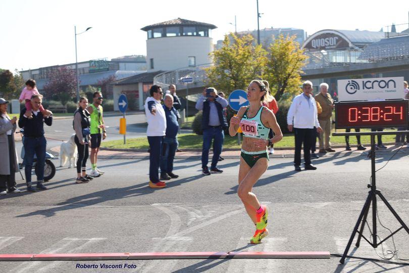 E' arrivato il giorno della Straquasar: Jean Marc Diomandè e Silvia Tamburi difendono il successo del 2024