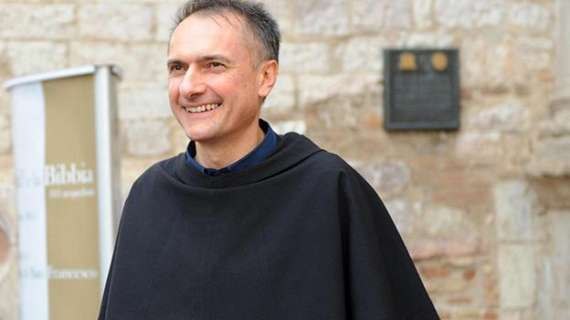 Festeggia l'Umbria ecclesiastica! Per uno "Scherzo da Papa" da oggi c'è un nuovo cardinale!