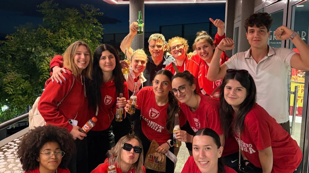 La Pallacanestro Perugia vince (59-54) a Lucca ed ipoteca gli spareggi per l'A2 femminile 