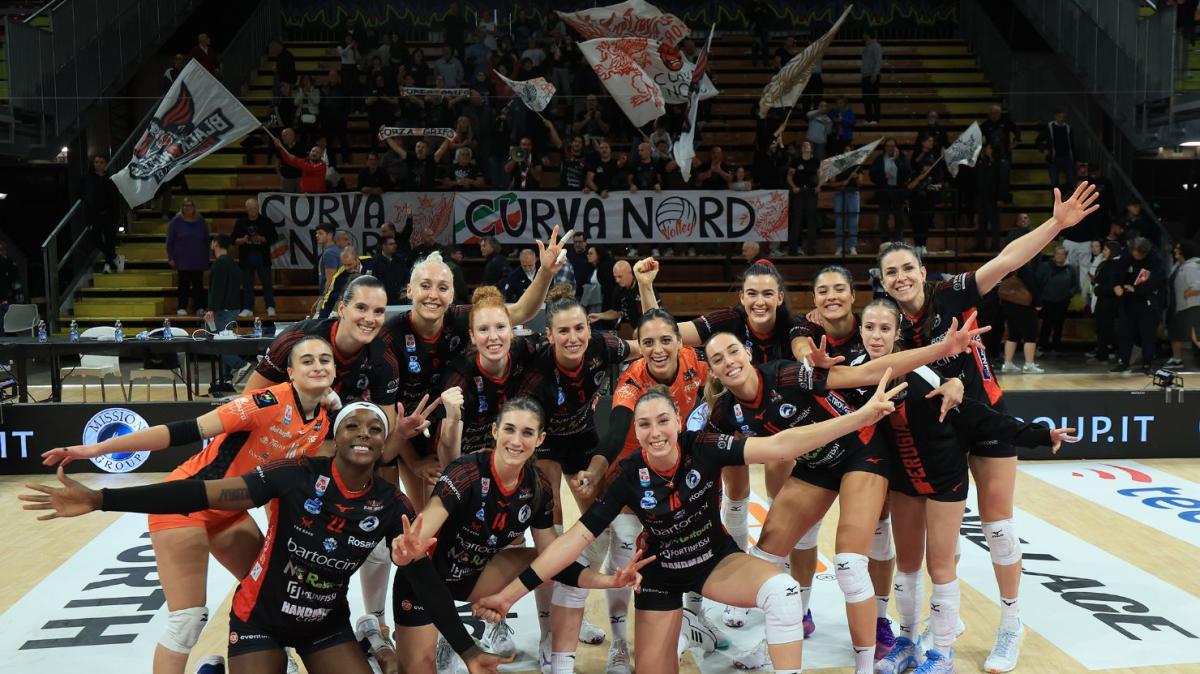 La Bartoccini Perugia giochgerà oggi a Macerata per la quarta nell'A1 di volley femminile