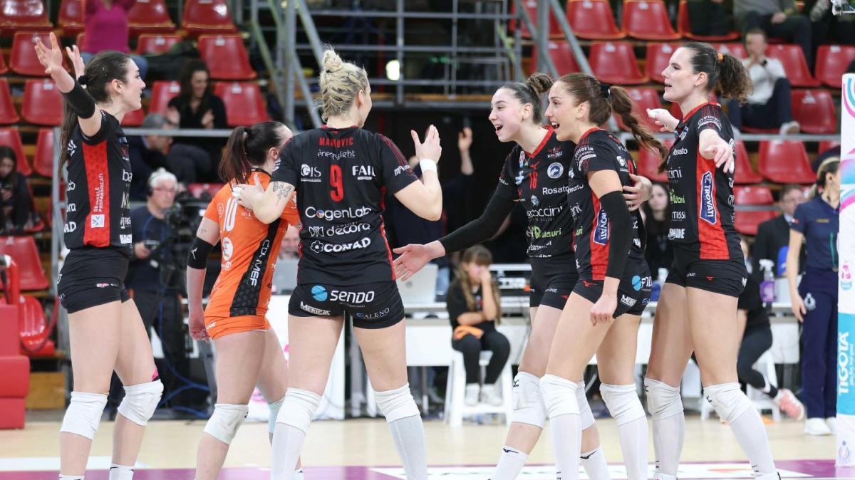 La Bartoccini Perugia vince dopo 14 sconfitte di fila! La retrocessione in A2 non è ancora matematica