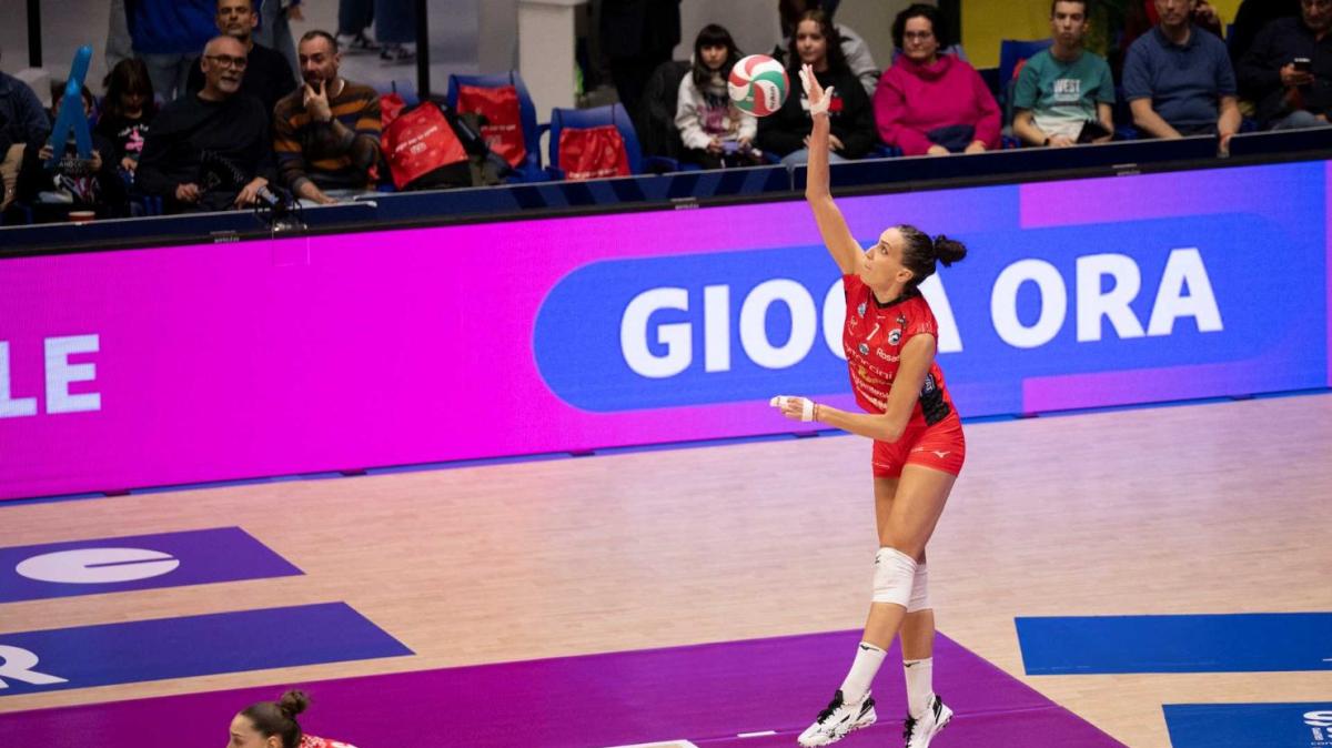In A1 di volley femminile la Bartoccini Perugia è l'unica senza opposto: si cerca di sopperire con una schiacciatrice