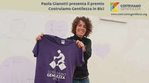Il progetto "Costruiamo Gentilezza" accoglie a Perugia il Giro d'Italia con Paola, Chiara, Gaia e Silvia