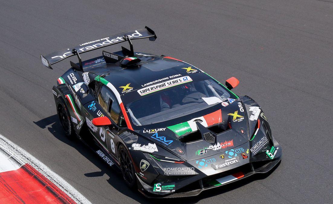 Il pilota umbro Lorenzo Mariani a Misano nell'ultima tappa del Supersport GT