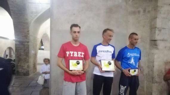 Trofeo Avis Città di Todi di corsa: ordine di arrivo maschile con Giuseppe su Leonardo, Egidio, Matteo, Fabio...