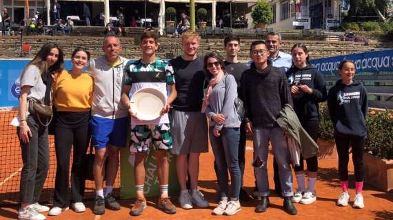 Il tennista perugino Francesco Passaro con il trionfo a Genova è numero 125 della classifica mondiale Atp