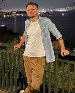 Tragico incidente stradale: Vincenzo muore a 27 anni in uno scontro e lo piange non solo Mantignana