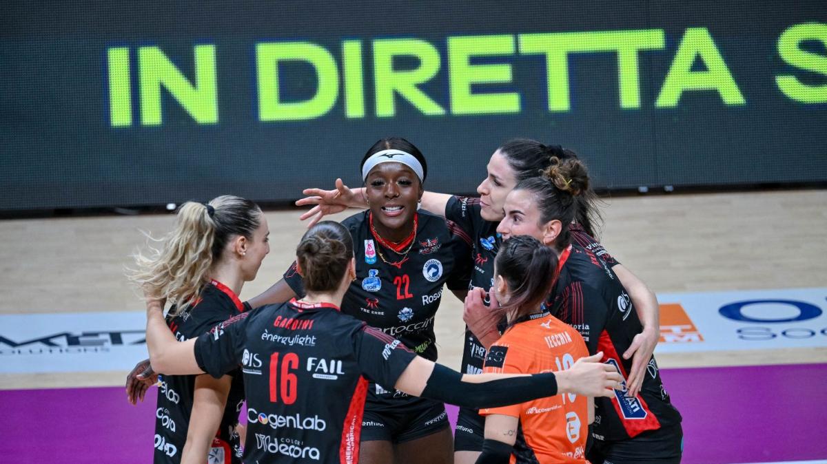 La Bartoccini alla ricerca del riscatto contro Chieri: si gioca domenica alle ore 17