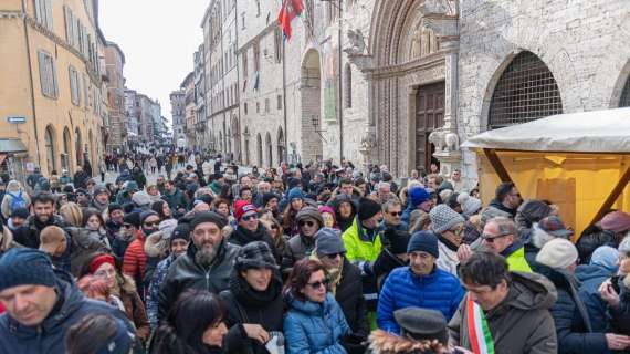 A Perugia celebrata la festa del patrono San Costanzo: non solo torcolo per tutti