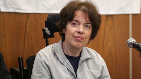 Suicidio assistito: la giornalista Laura Santi ha scelto di porre fine alle proprie sofferenze