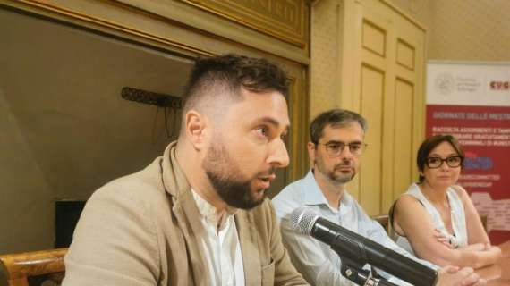 Donati dalla Coop all'Università per Stranieri di Perugia 500 confezioni di assorbenti compostabili