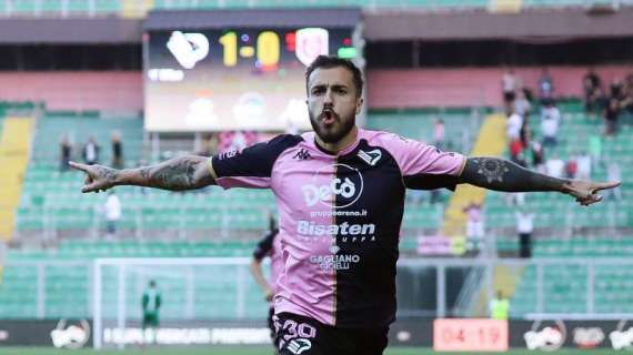 Valente lascia il Palermo, ma sembra preferire il Vicenza al Perugia...