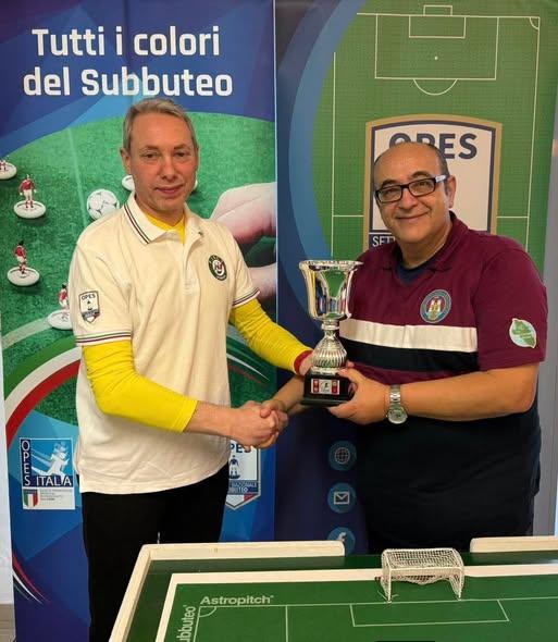 Un fenomeno! A 66 anni Stefano De Francesco campione umbro di subbuteo, 52 anni dopo la prima volta!