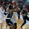Paperdi Caserta conduce, ma Loreto trova il guizzo per la vittoria all'overtime
