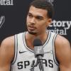Wembanyama è pronto, Irving e Tatum sperano: gli infortuni dominano l’avvio NBA