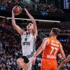 Virtus Bologna sotto 49-46 a Valencia: pagelle e tabellini all'intervallo