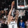 I Brooklyn Nets rimontano e vincono a Macao: rookies protagonisti contro i Suns