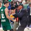 EL - "Uno degli eroi del basket greco", Ataman celebra Kostas Sloukas
