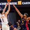 NBA - Dimenticato dall'All-Star Game, Devin Booker si scatena contro i Warriors