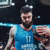Anadolu Efes perde Vincent Poirier per almeno quattro mesi