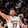 I Lakers tremano ma battono i Jazz: Markkanen sfiora l’impresa, Doncic chiude i conti