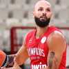 EL - Evan Fournier esordisce con l'Olympiacos nella vittoria sulla Stella Rossa 