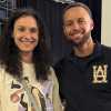 Super Zandalasini, l'Azzurra segna 14 punti con 4 triple e la foto con Steph Curry
