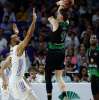Liga Endesa - Il Real Madrid va sotto: 30 di Kyle Guy guidano Badalona in G1
