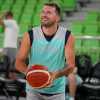 Slovenia - Tirato a lucido, Luka Doncic si allena per la prima volta con la squadra