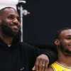 NBA - Lakers, LeBron e Bronny in campo alla prima di stagione regolare