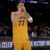 È la fine di un'era: i Los Angeles Lakers venduti dopo 46 anni