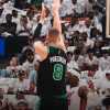 NBA Playoff - Celtics, l'infortunio di Kristaps Porzingis a Miami