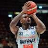 LBA - Nick Perkins dominatore dell'area per Brindisi al PalaBarbuto di Napoli