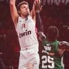 Vittoria Olympiacos in gara 1 sul Panathinaikos combattuta e contestata