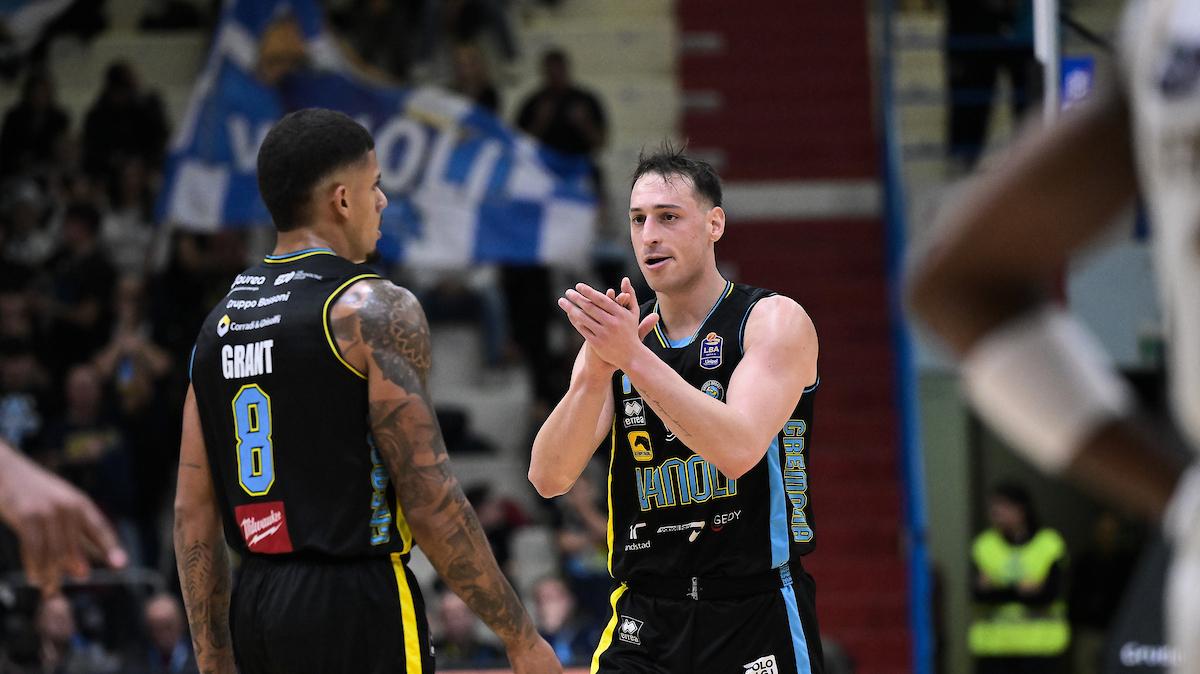 Spahija: «Davide Casarin aveva troppa pressione. Sta mostrando di essere un ottimo giocatore»