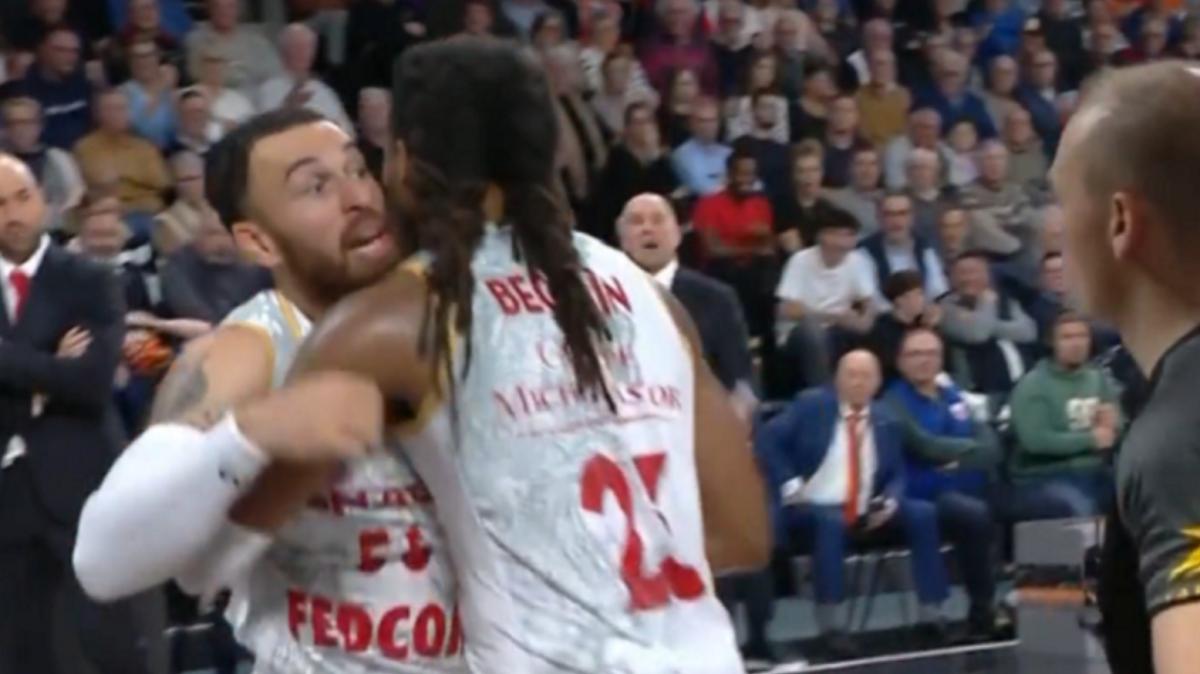 Furioso Mike James, espulso in Le Mans vs Monaco in LNB (video)