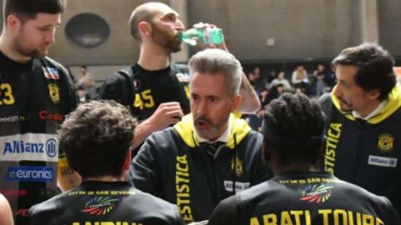 Serie B - La Cestistica San Severo lotta sempre anche a Ruvo