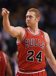 I Bulls hanno offerto il ruolo di assistant-coach a Brian Scalabrine