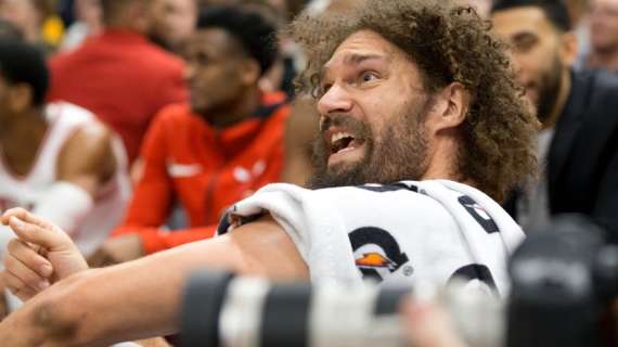 MERCATO - Robin Lopez considera l'idea di giocare in Europa