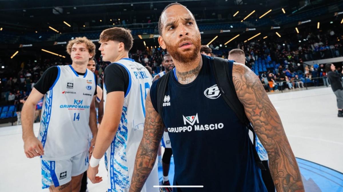 UFFICIALE A2 - Scossone Blu Basket Bergamo, licenziati Frates e Zanchi