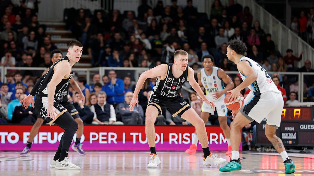 Aquila Trento vs Vanoli Cremona fino in fondo: gli highlights