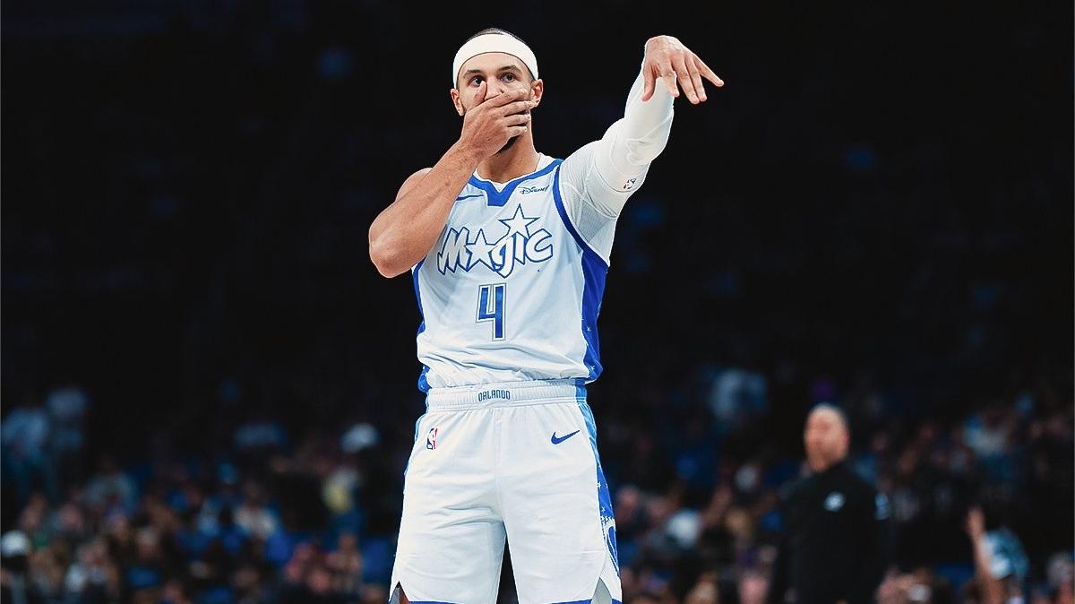 Magic travolgenti: Orlando affonda i Clippers, Suggs guida senza Banchero