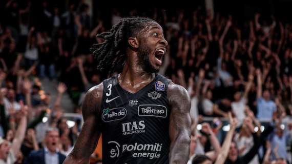 Video | Myles Cale! La tripla allo scadere che batte Milano